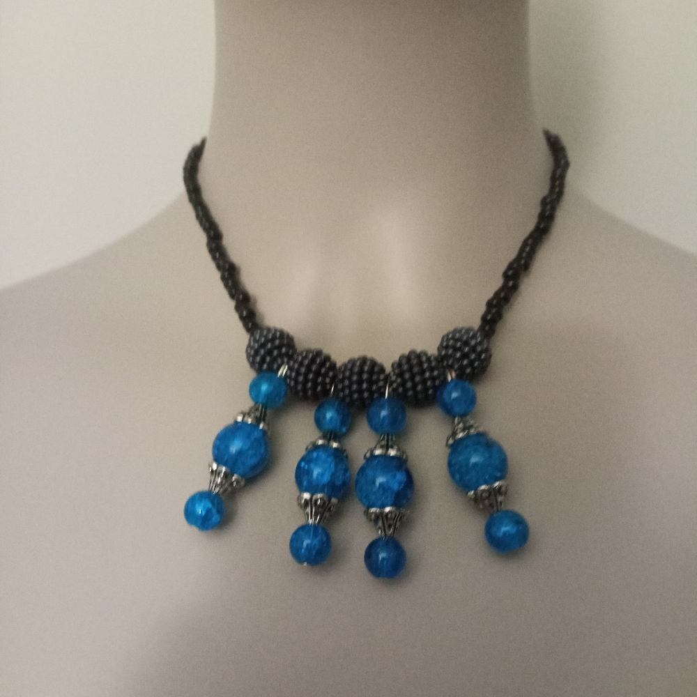 Hand crafted New dagger turquoise and black beaded statement necklace